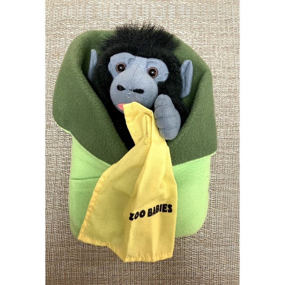 2005 Wild Republic Zoo Babies Baby Ape Gorilla Plush Hand Puppet Toy